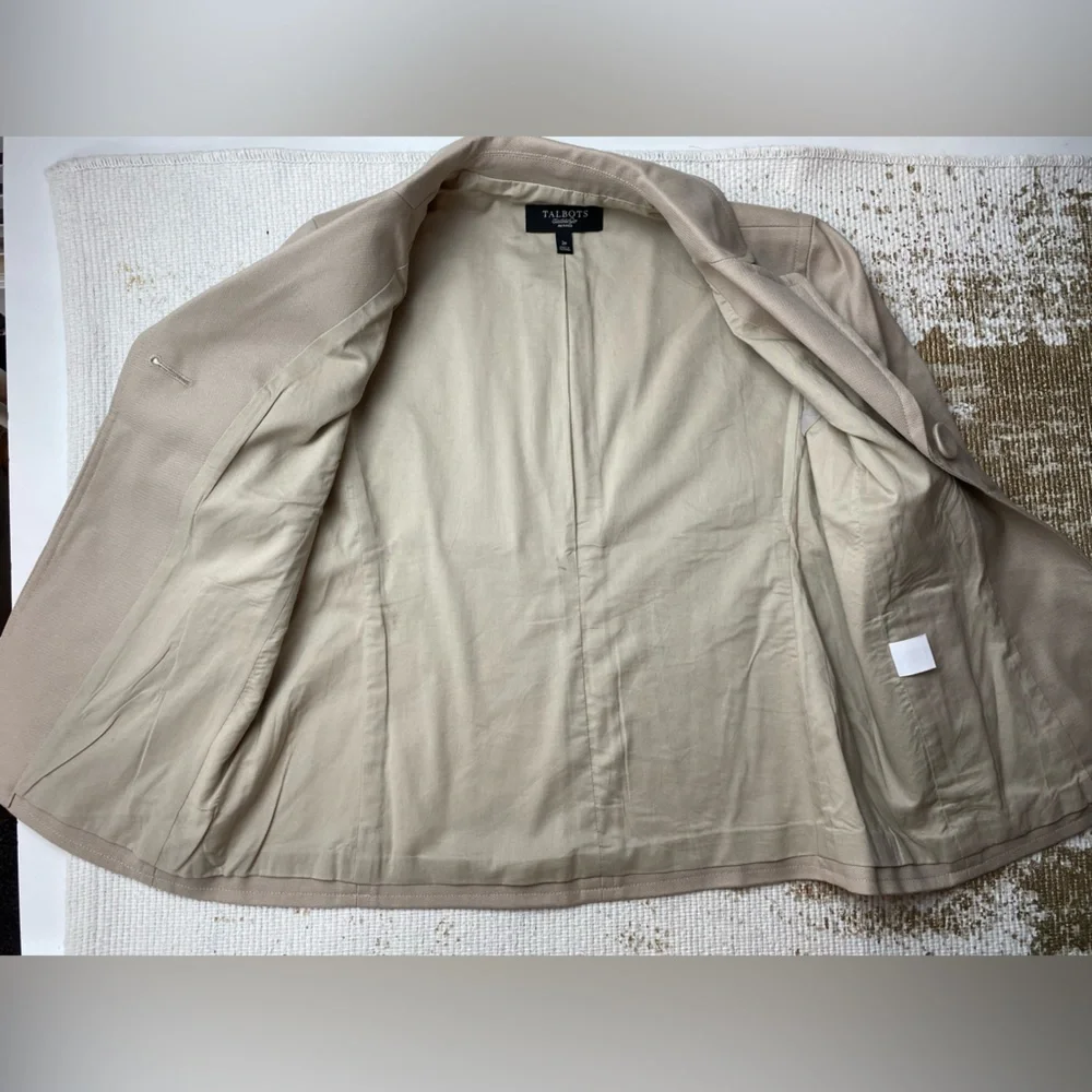 TALBOTS Petites Beige Jacket/Blazer | Size 2P - Picture 11 of 11